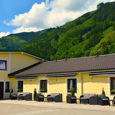 Konukevi Milan 2*